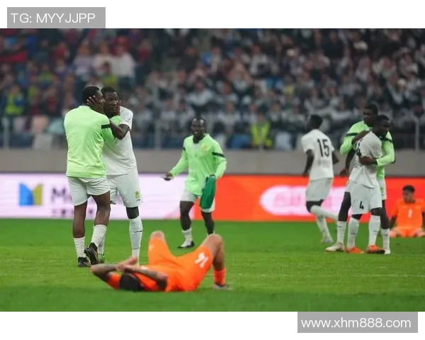 日本与加纳热身赛前瞻分析双方实力对比及战术布局探讨